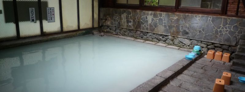Onsen tours